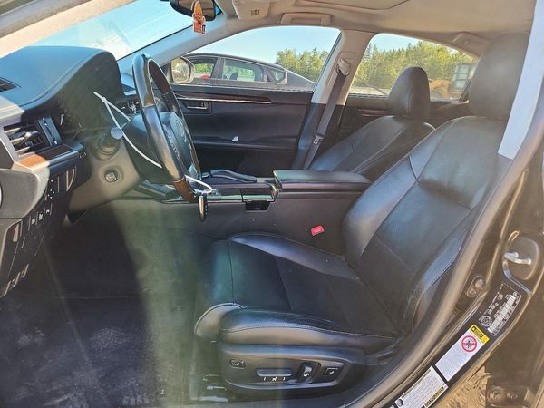 2013 LEXUS ES 300h