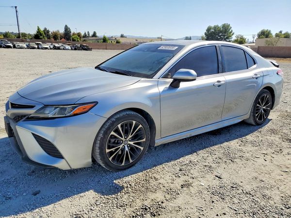 2019 TOYOTA CAMRY