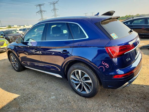 2023 AUDI Q5 S Line quattro Prestige