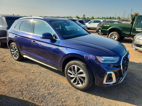 2023 AUDI Q5 S Line quattro Prestige