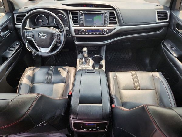 2019 TOYOTA HIGHLANDER SE/XLE