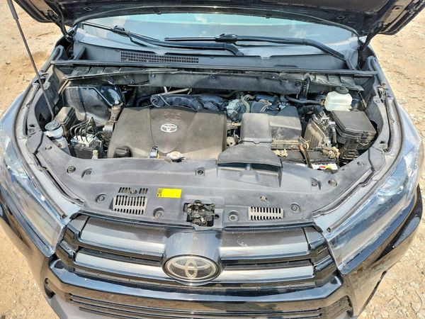 2019 TOYOTA HIGHLANDER SE/XLE