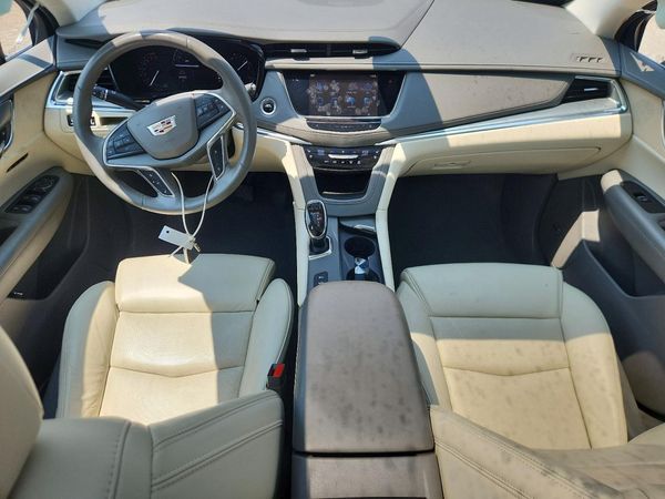 2017 CADILLAC XT5 Premium Luxury