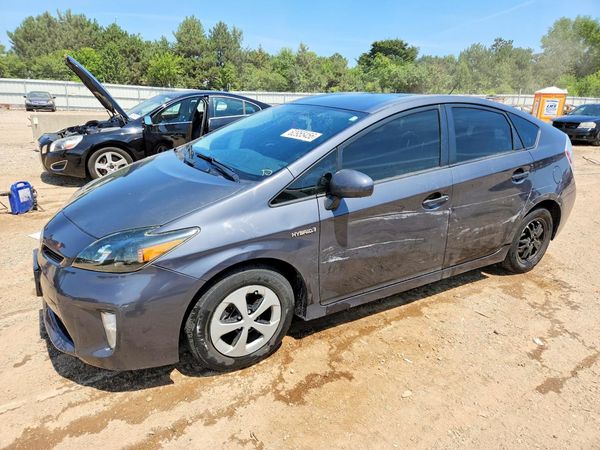 2012 TOYOTA PRIUS