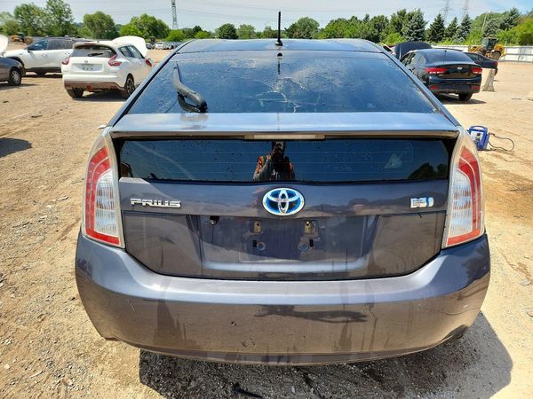 2012 TOYOTA PRIUS
