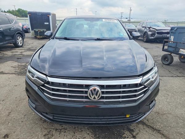 2019 VOLKSWAGEN JETTA S, SE, R-Line