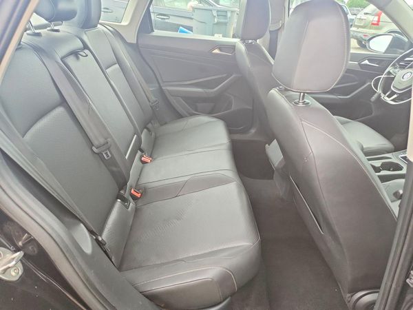 2019 VOLKSWAGEN JETTA S, SE, R-Line