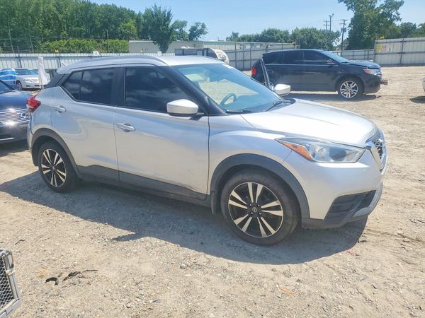 2018 NISSAN KICKS