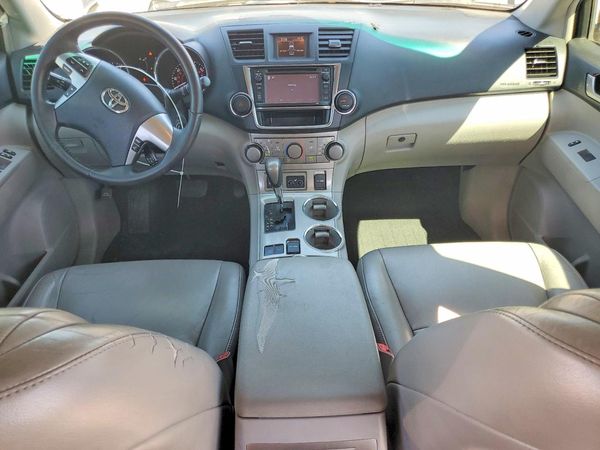 2013 TOYOTA HIGHLANDER Base/Hybrid
