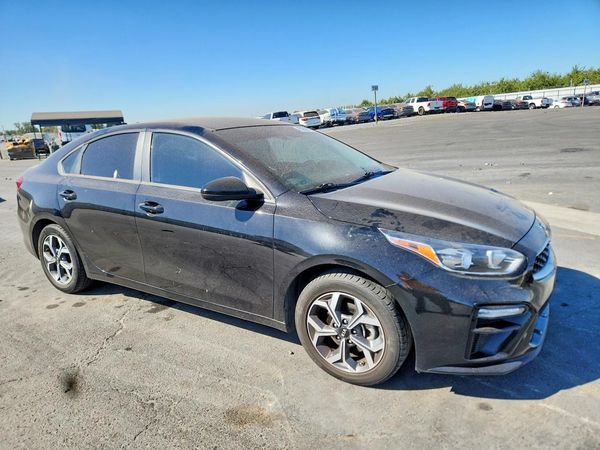2020 KIA FORTE FE, LXS