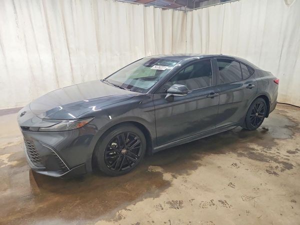 2025 TOYOTA CAMRY — DSFA — Front 3/4