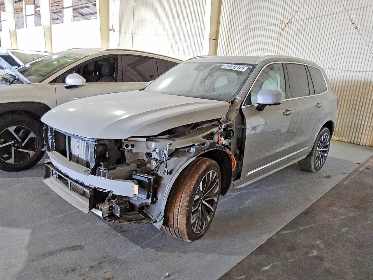 2026 VOLVO XC90 Ultra Bright