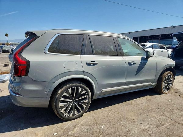 2026 VOLVO XC90 Ultra Bright