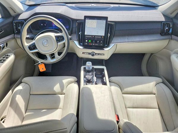 2026 VOLVO XC90 Ultra Bright