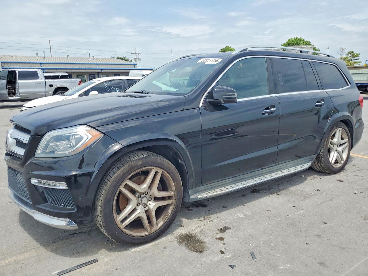 2016 MERCEDES-BENZ GL GL550-4M
