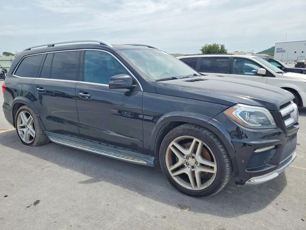 2016 MERCEDES-BENZ GL GL550-4M