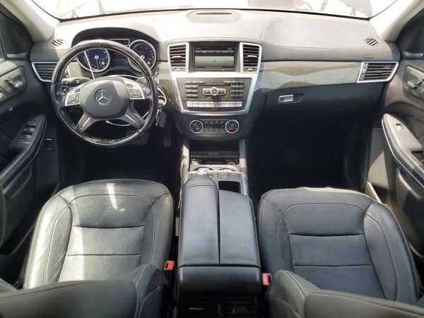 2016 MERCEDES-BENZ GL GL550-4M