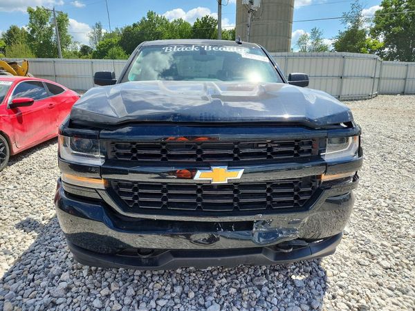 2019 CHEVROLET SILVERADO Custom