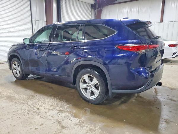 2020 TOYOTA HIGHLANDER LE