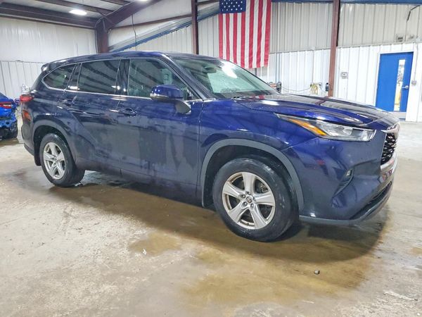 2020 TOYOTA HIGHLANDER LE
