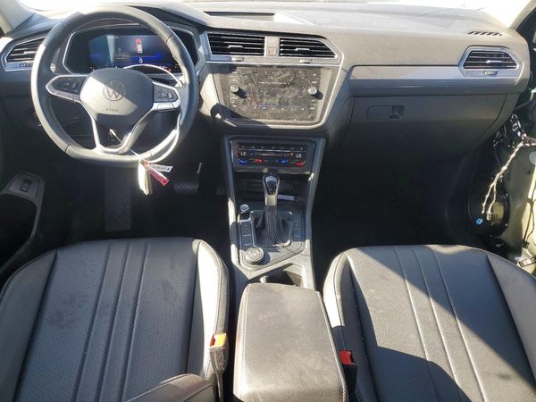 2022 VOLKSWAGEN TIGUAN 4Motion SE