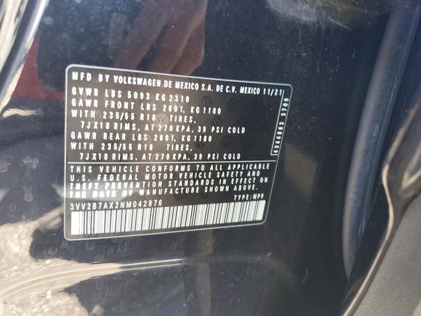 2022 VOLKSWAGEN TIGUAN 4Motion SE