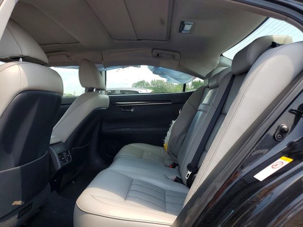 2017 LEXUS ES 350
