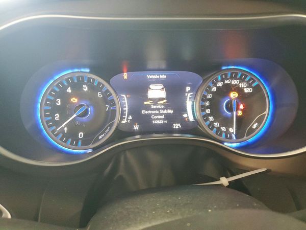 2017 CHRYSLER PACIFICA
