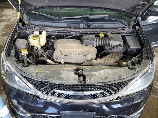 2017 CHRYSLER PACIFICA
