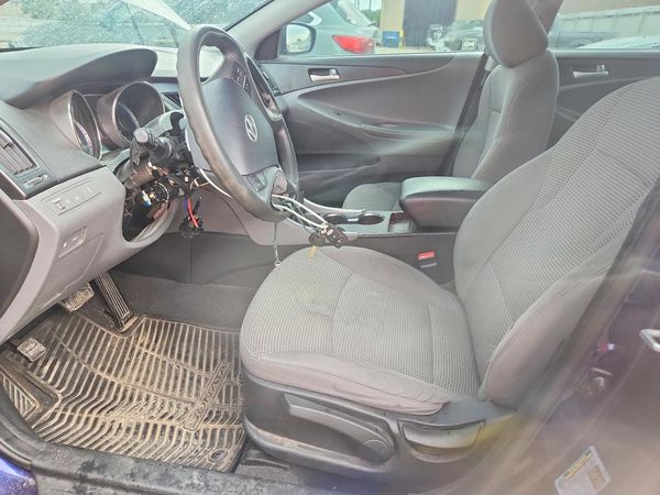 2012 HYUNDAI SONATA Middle-low level