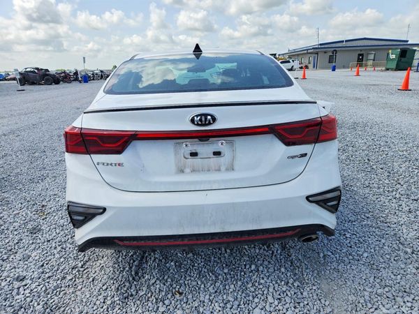 2021 KIA FORTE