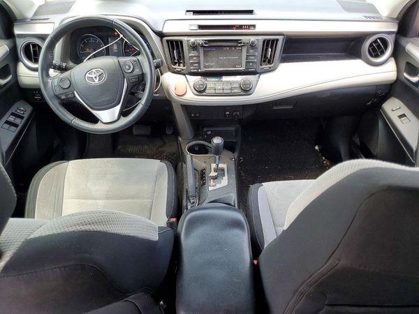 2017 TOYOTA RAV4 XLE