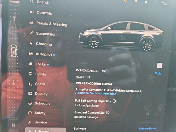 2024 TESLA MODEL X