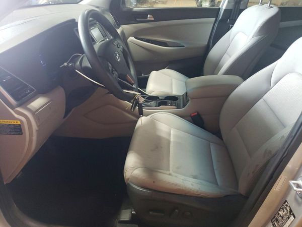 2017 HYUNDAI TUCSON
