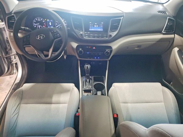 2017 HYUNDAI TUCSON