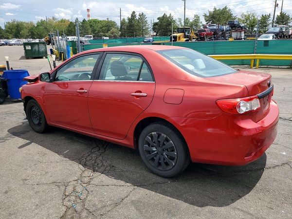 2013 TOYOTA COROLLA