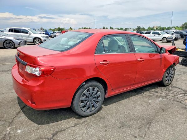 2013 TOYOTA COROLLA