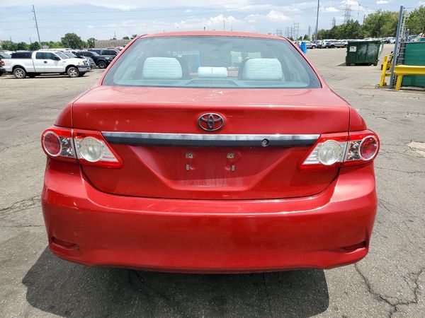 2013 TOYOTA COROLLA