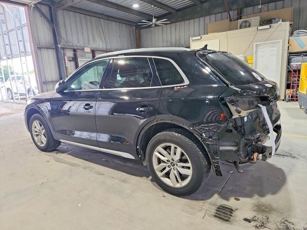 2022 AUDI Q5 S Line quattro Premium