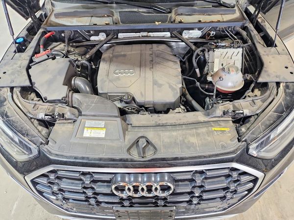 2022 AUDI Q5 S Line quattro Premium