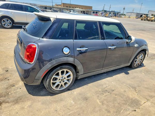 2015 MINI COOPER