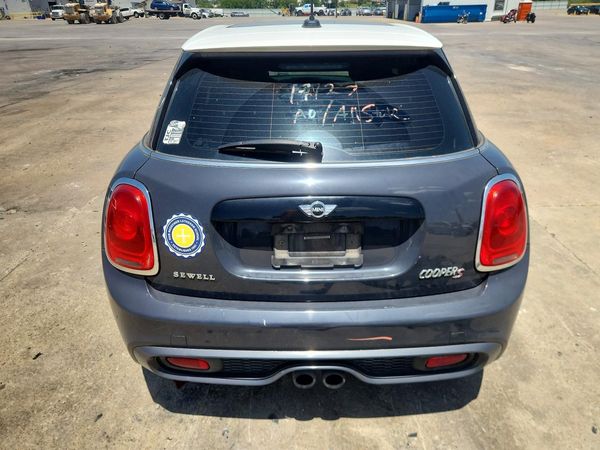 2015 MINI COOPER