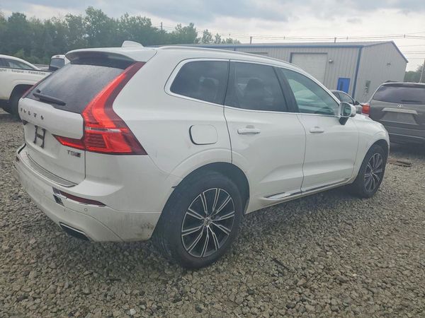 2020 VOLVO XC60 Inscription