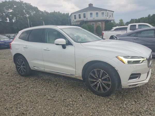 2020 VOLVO XC60 Inscription