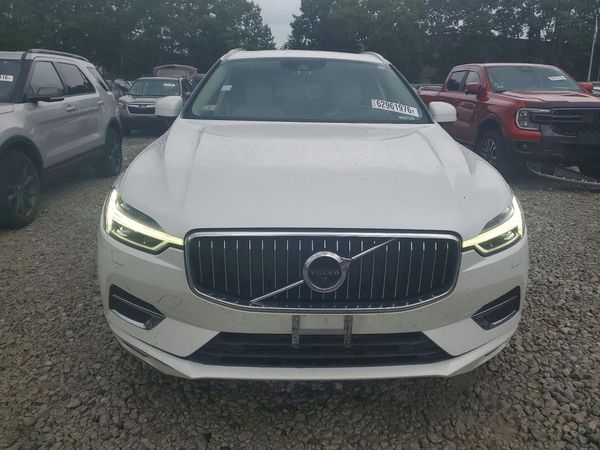 2020 VOLVO XC60 Inscription