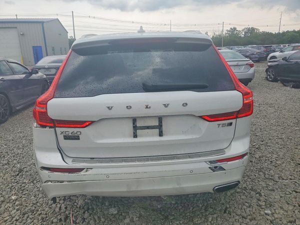 2020 VOLVO XC60 Inscription