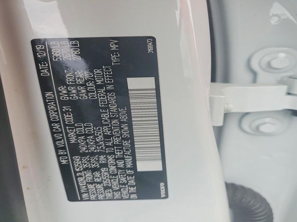 2020 VOLVO XC60 Inscription