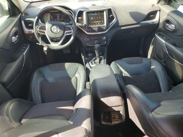 2018 JEEP CHEROKEE LATITUDE PLUS 4X4