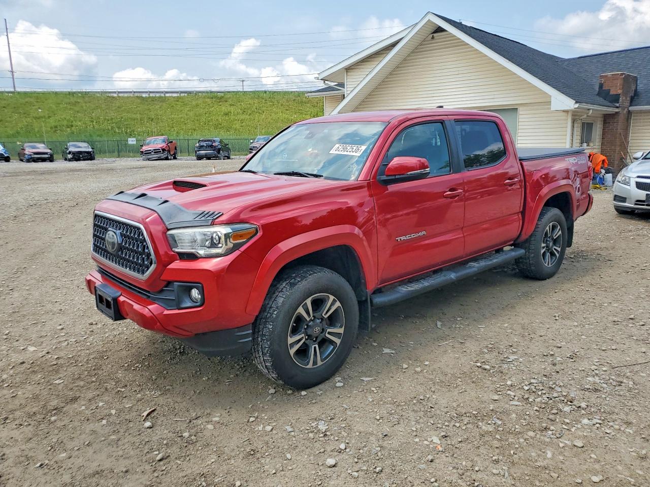 2019 TOYOTA TACOMA SR5