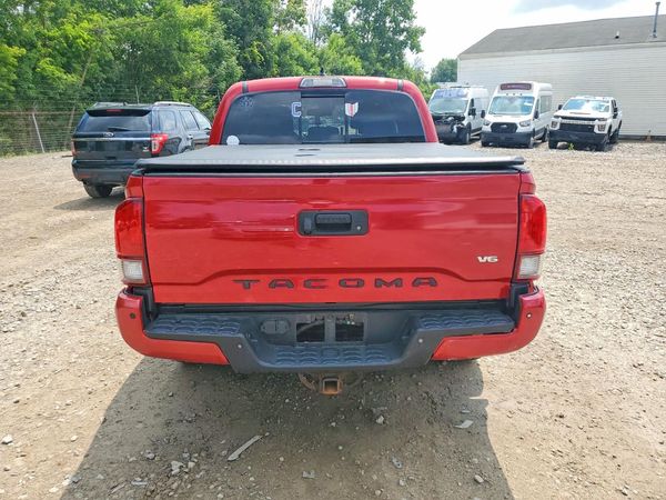2019 TOYOTA TACOMA SR5